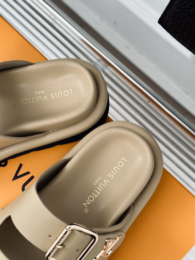 Louis Vuitton Slippers